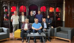 Hasan Karal, Trabzon Gazeteciler Cemiyeti’ni ziyaret etti.